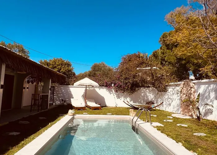 Naya Pool & Garden View Bungalow