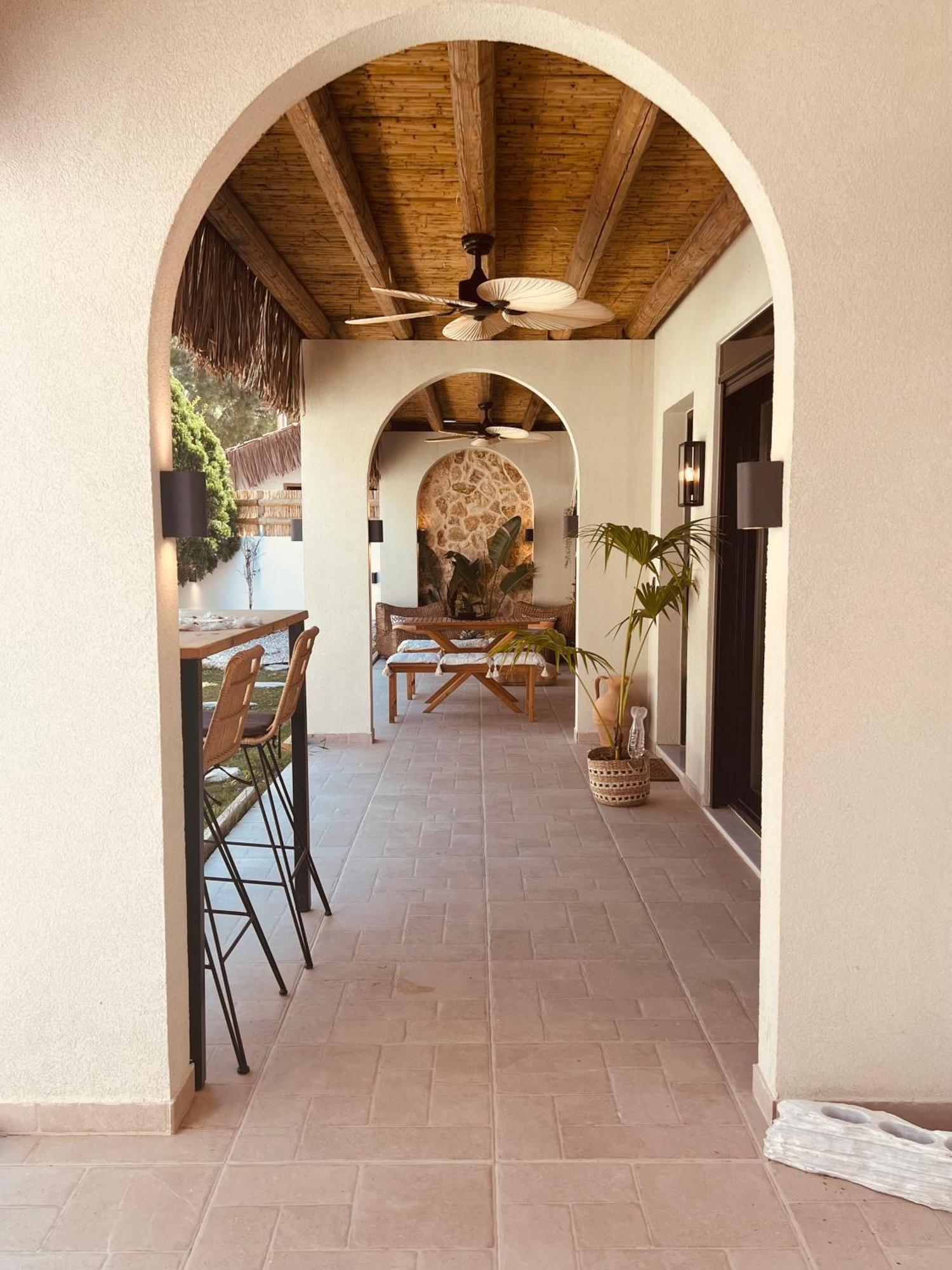 Naya Pool & Garden View Villa *