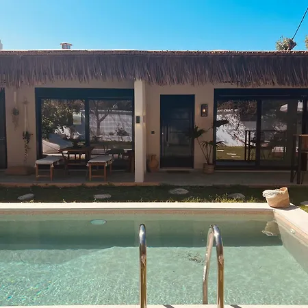 Naya Pool & Garden View Bungalow Koskinou  Exteriér fotografie